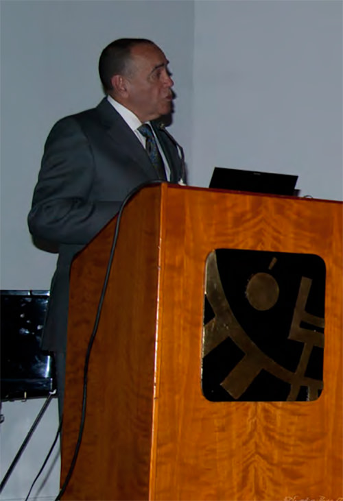 Dr. Alexis Bello