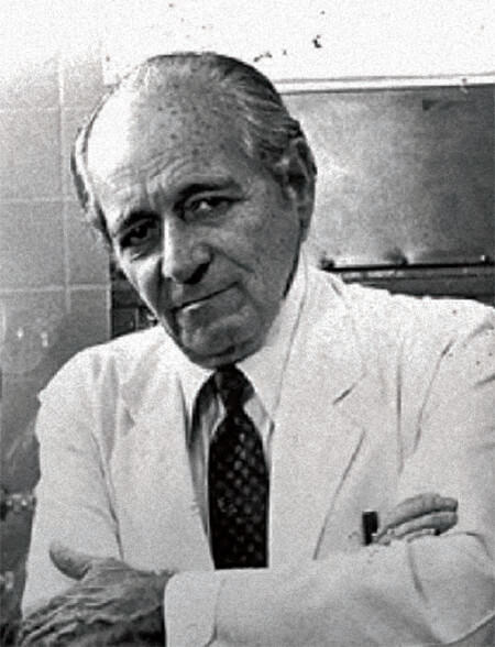 Profesor Felix Pifano Capdevielle (1912-2003)