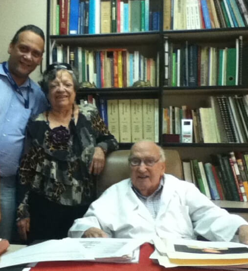 Dra. Nacarid Aranzazu junto al Dr. Jacinto Convit