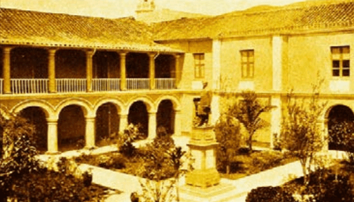 Figura Nº3: Caracas/ Convento de San Francisco (circa 1870-1880) Patio interior, hoy Patio “Cajigal” Estructura casi original.